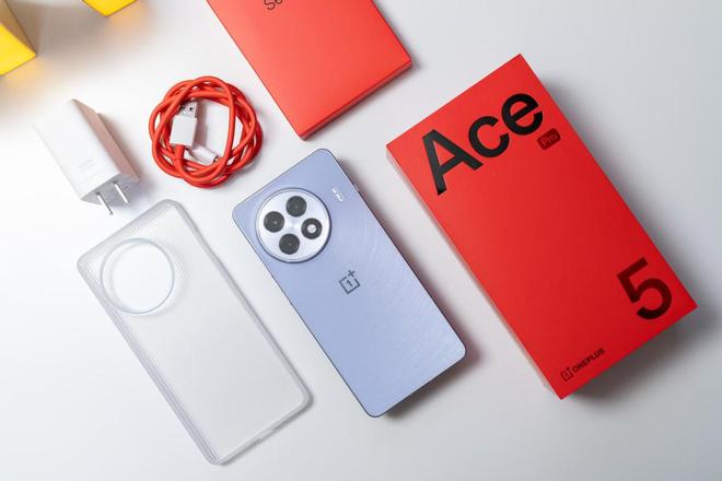 0 Pro：国补当下性价比直屏手机该怎么选爱游戏体育一加Ace 5 Pro与红米K8(图10)