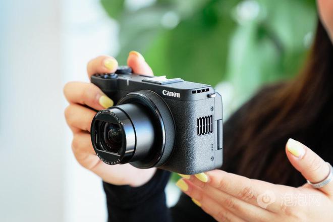 机 佳能PowerShot V1上手爱游戏平台画质更好还十分轻便的随身(图5)
