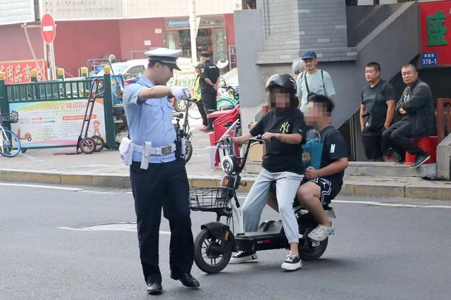 行电动车上路有“5不能”新要求别被罚了才知道ayx爱游戏体育网页版入口2025年2月起执(图8)