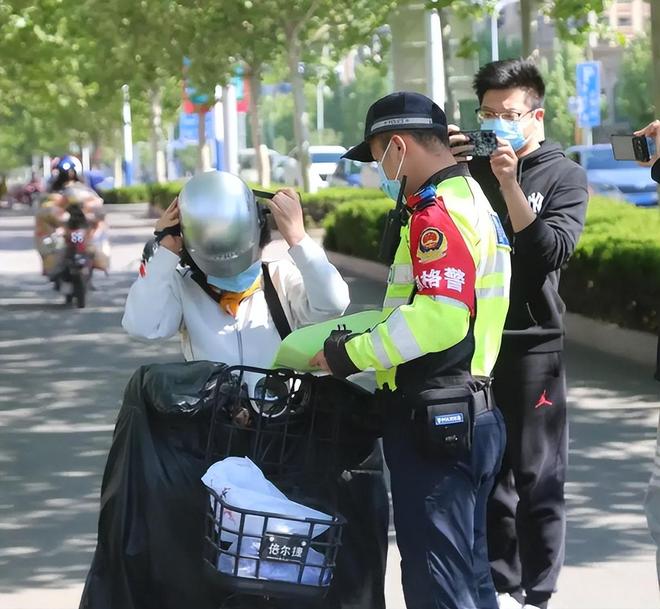 5”新政策3类车型放心骑严查5种违规行为ayx爱游戏app6月起电动车迎“3+(图5)